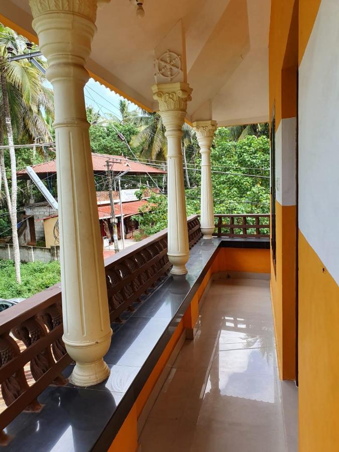 Апартаменти Thriphala Ayurveda Yogashram Thiruvananthapuram Екстер'єр фото