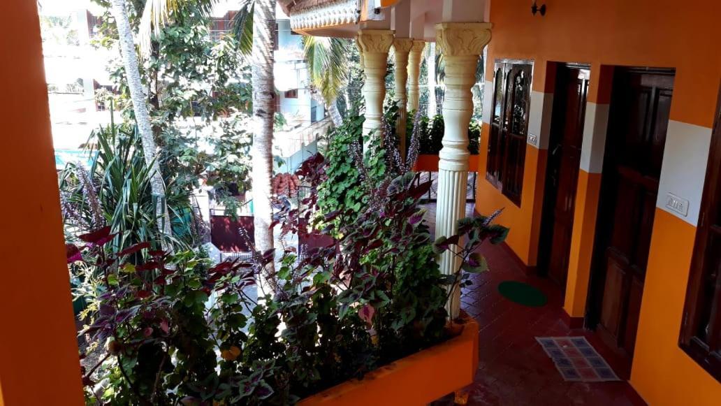 Апартаменти Thriphala Ayurveda Yogashram Thiruvananthapuram Екстер'єр фото